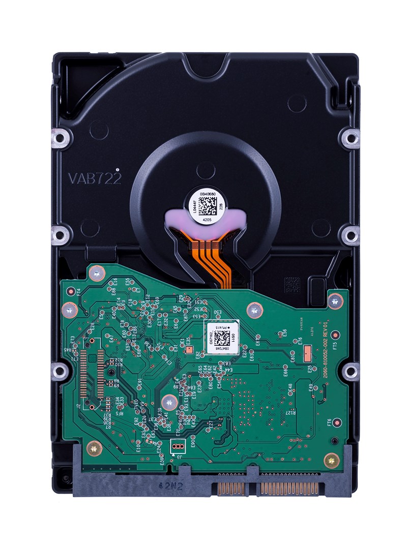 Western Digital Gold WD8005FRYZ internal hard drive 8 TB 7200 RPM 128 MB 3.5" Serial ATA III