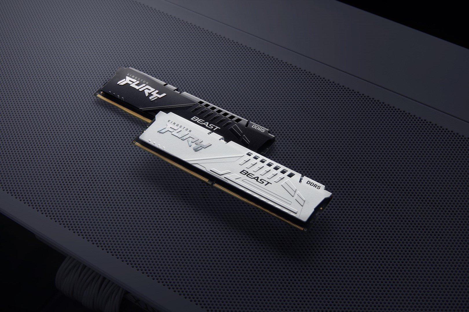 Kingston Technology FURY Beast 16GB 5200MT/s DDR5 CL40 DIMM (Kit of 2) Black