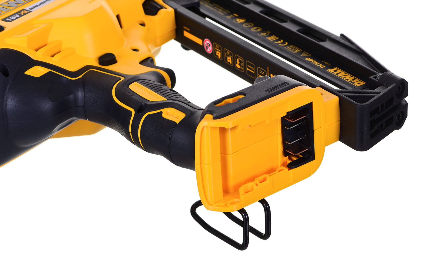 DeWALT DCN660P2-QW XR LI-ION 18V 2 Speed ??Nailer with Brushless Motor