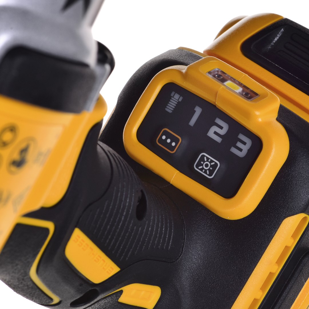 Impact wrench 1/2 18V 2x5.0Ah DCF900P2T-QW DEWALT