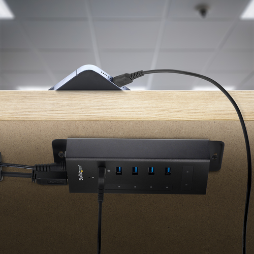 HB30C5A2CST - Cables & Adaptors by StarTech.com