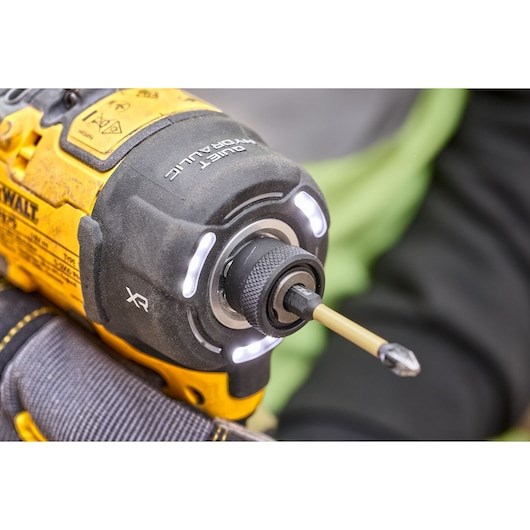 DeWALT DCF870E2T-QW power wrench 1/4  3000 RPM 56 N·m Black  Yellow 500 W 18 V