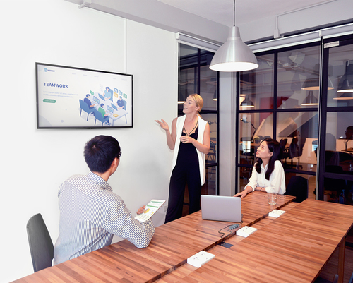 D-Link 6-in-1 USB-C Hub with HDMI/Gigabit Ethernet/Power Delivery