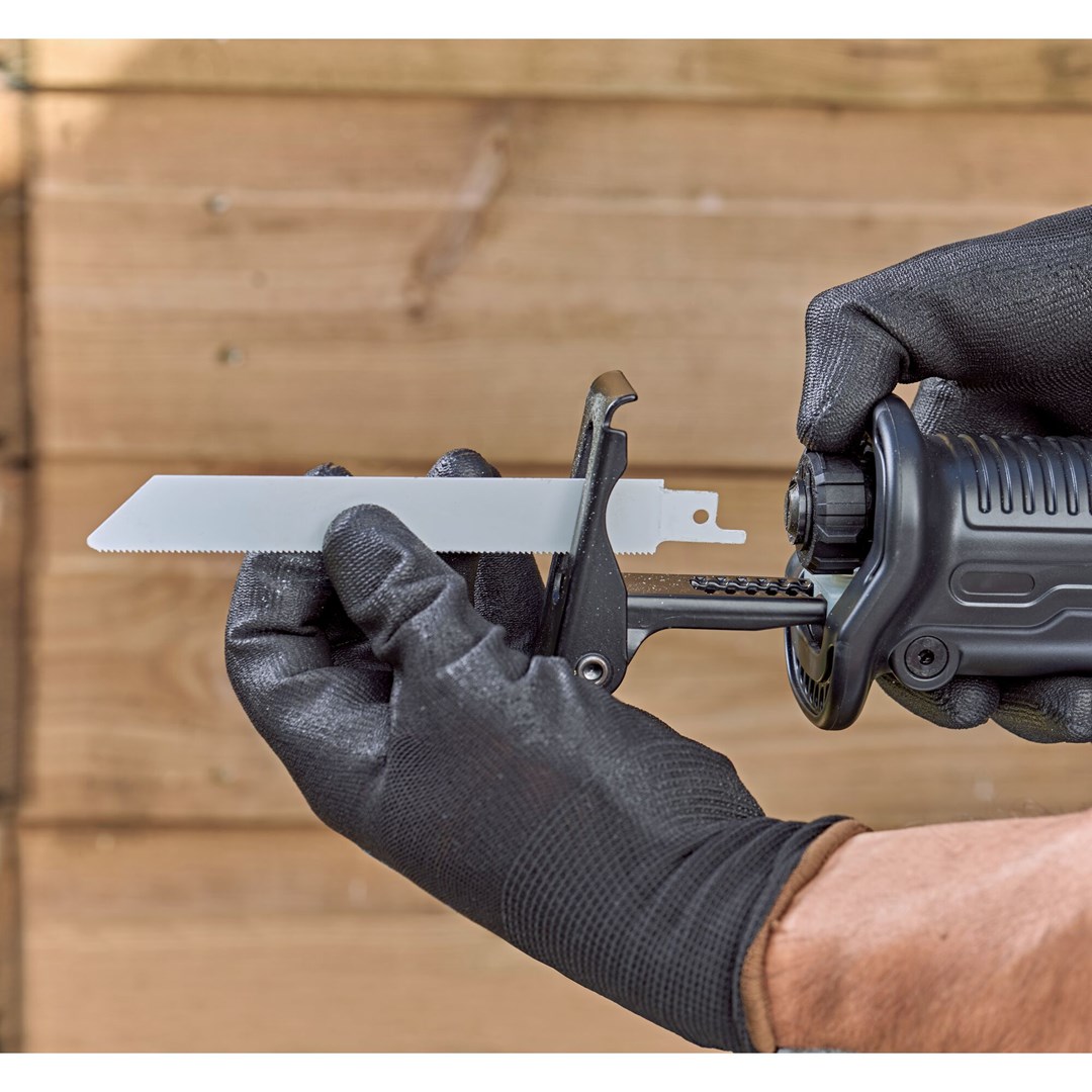 Black & Decker BES301-QS reciprocating saw 2800 spm 750 W Black  Orange