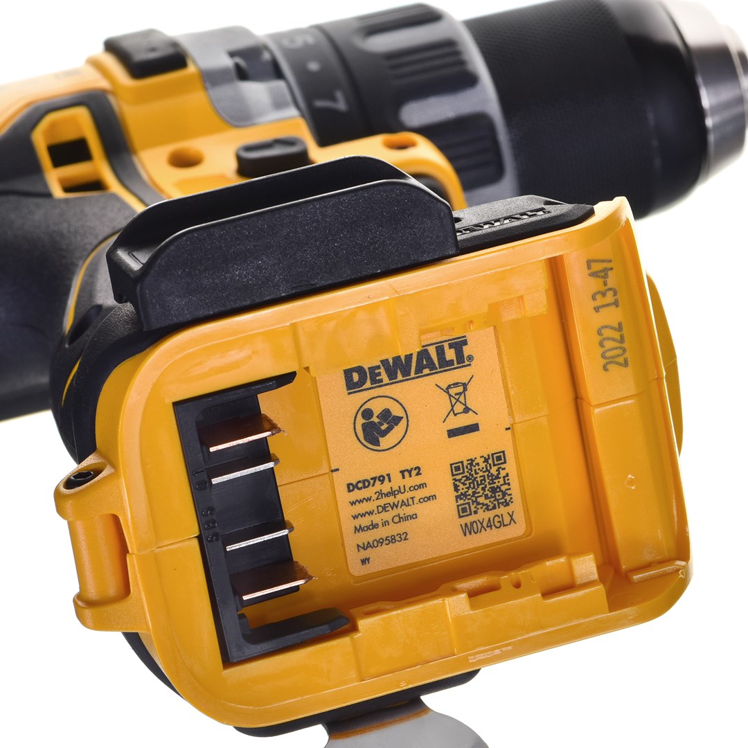 DeWALT DCD791P2 drill Black Yellow 1.7 kg