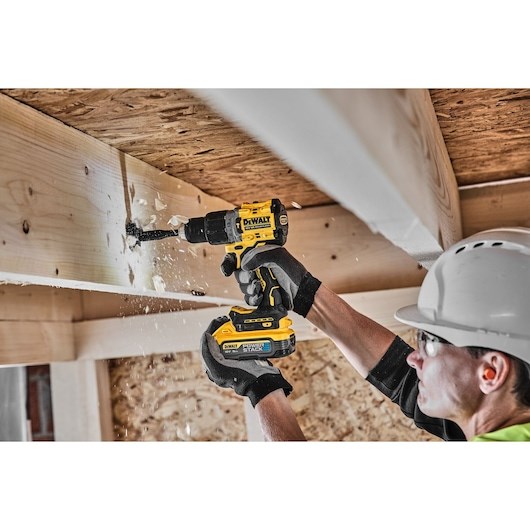 DEWALT WIERTARKO-WKRĘTARKA UDAROWA 18V 90Nm DCD805H2T 2x5 0Ah POWERSTACK