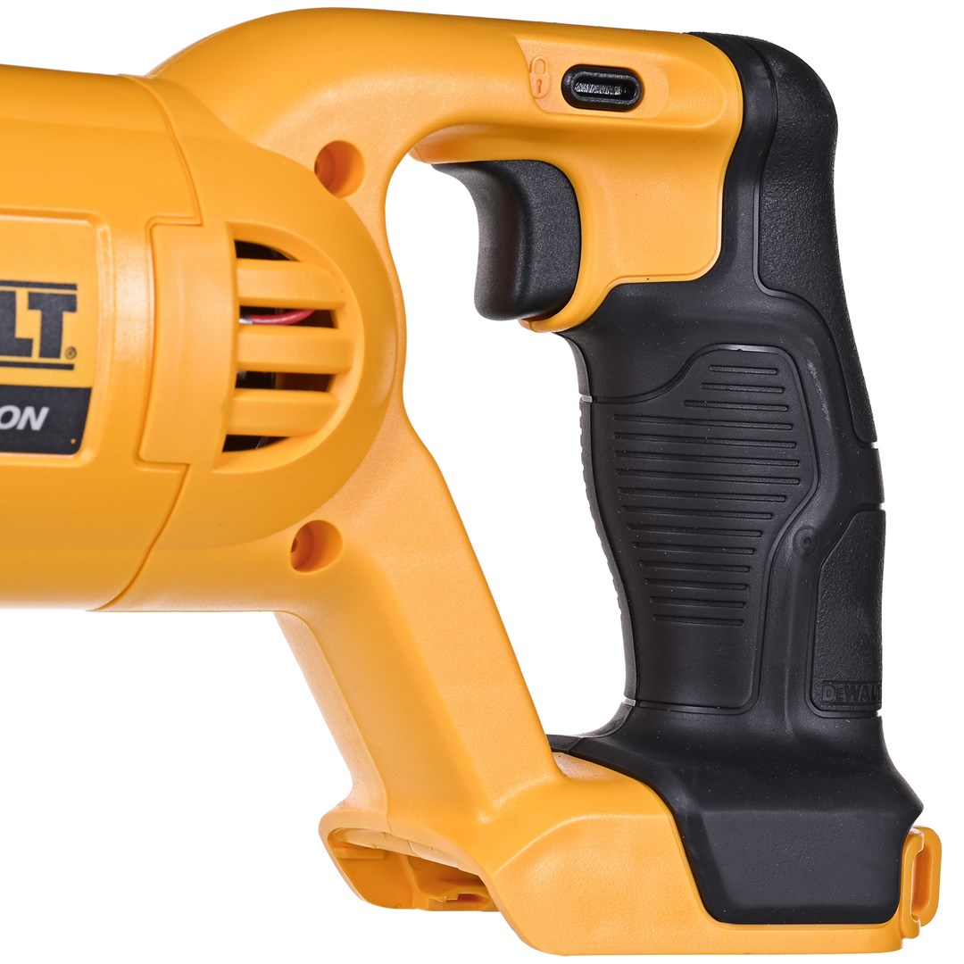 DeWALT DCS380N sabre saw 2.86 cm Black Yellow