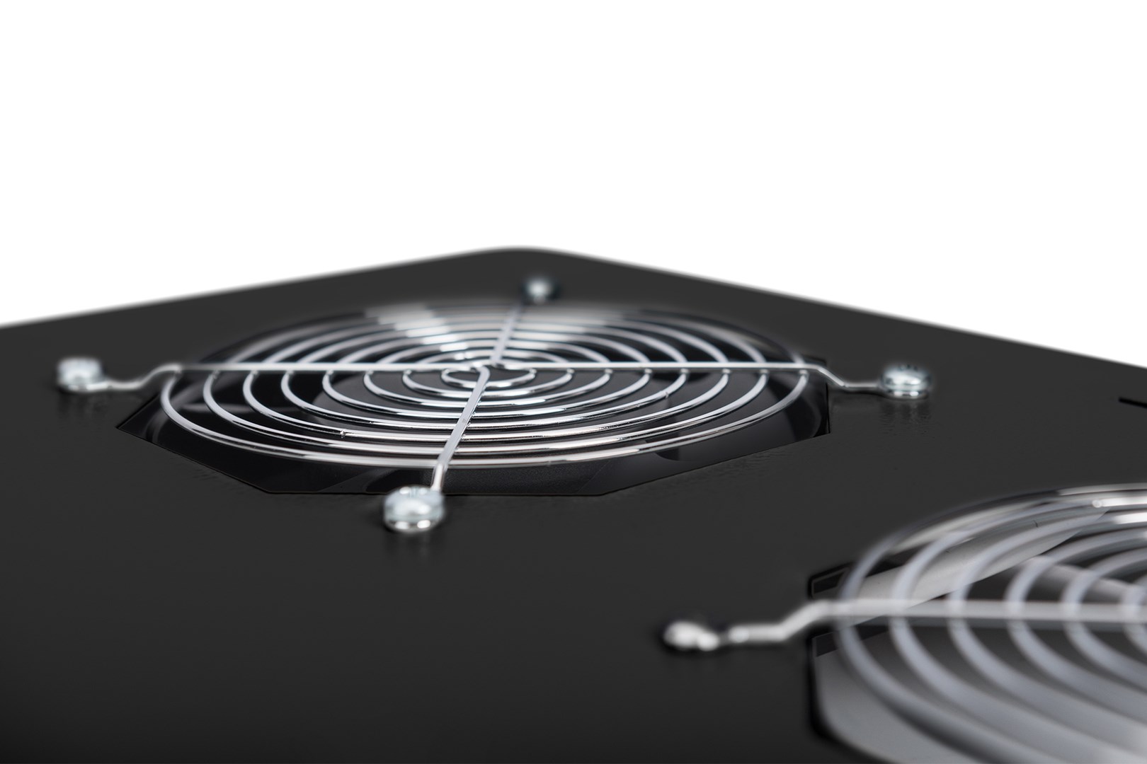 Digitus Roof Cooling Unit for Unique & Varioflex-N Network Cabinets & Dynamic Basic Network- and Server Cabinets