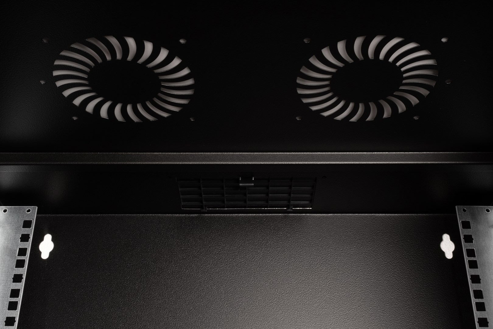 Digitus SOHO Pro wall-mounted enclosure - 483 mm (19") - 540x400 mm (WxD)