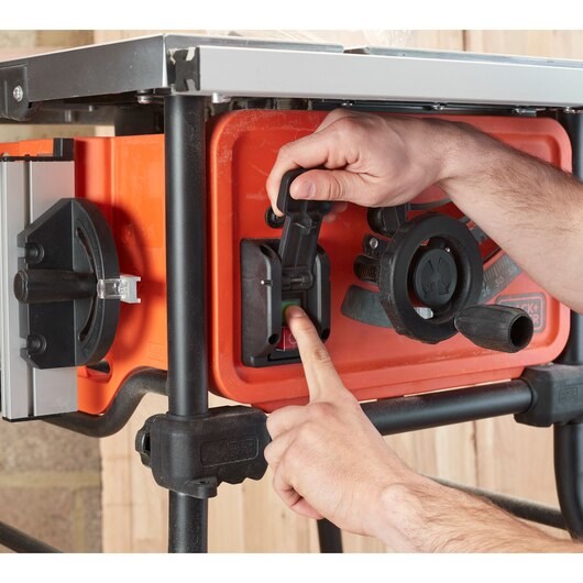 Black & Decker BES720-QS table saw 4800 RPM