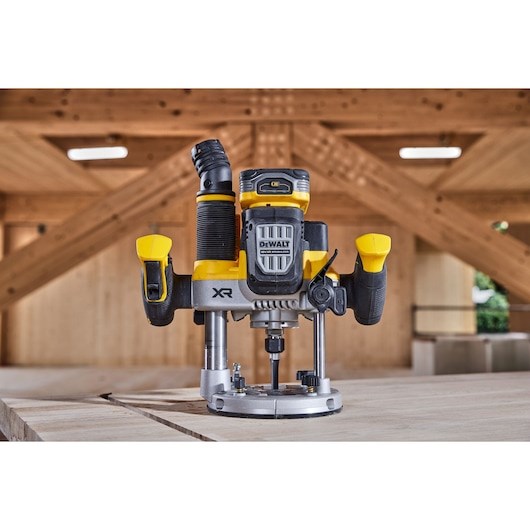 DeWALT DCW620H2-QW router/trimmer Black  Yellow 23000 RPM