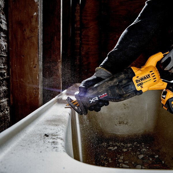 18V XR FlexVolt Advantage Sabre Saw
