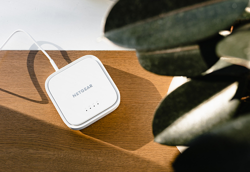 NETGEAR LM1200 Cellular network modem