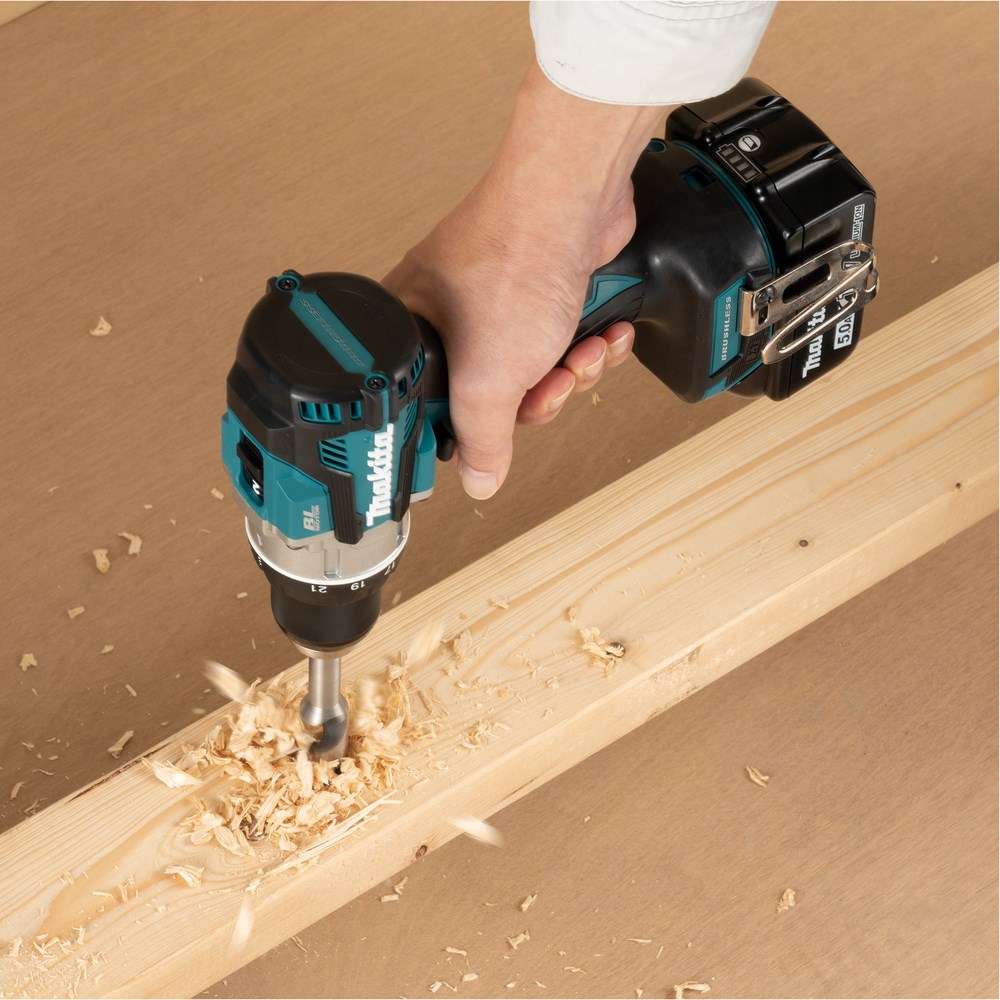 MAKITA. SCREWDRIVER 18V DDF489RTJ 73/40Nm 2x5.0Ah