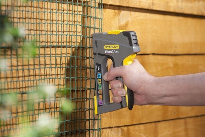 Black & Decker FMHT6...