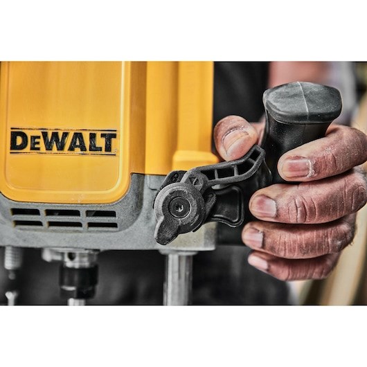 DEWALT FREZARKA GÓRNOWRZECIONOWA 2300W DWE625