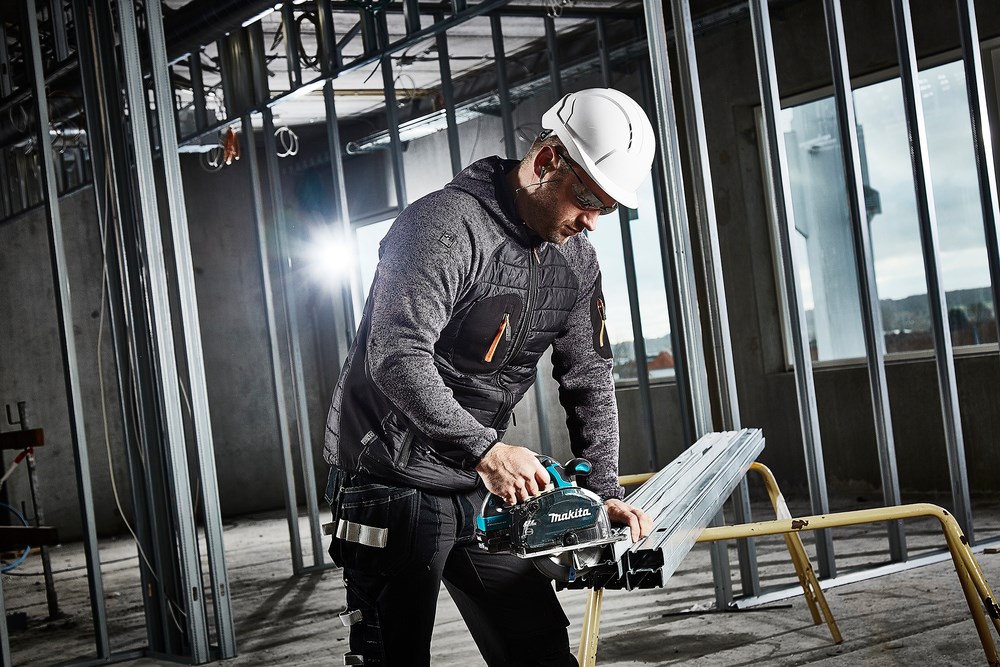 Makita DCS553Z portable circular saw 15 cm Black  Blue 4200 RPM