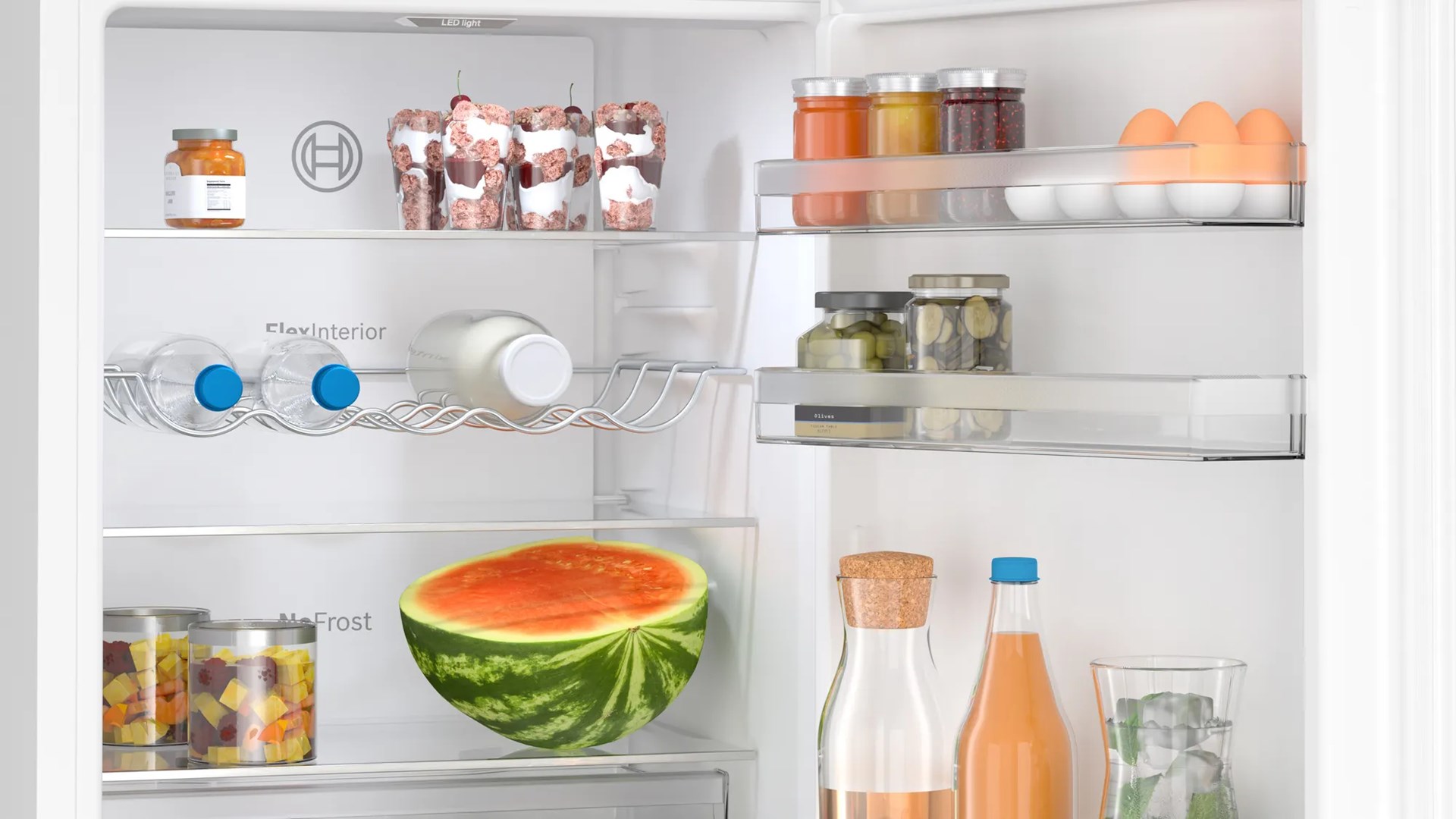Bosch Serie 4 KGN362WDF fridge-freezer Freestanding 321 L D White