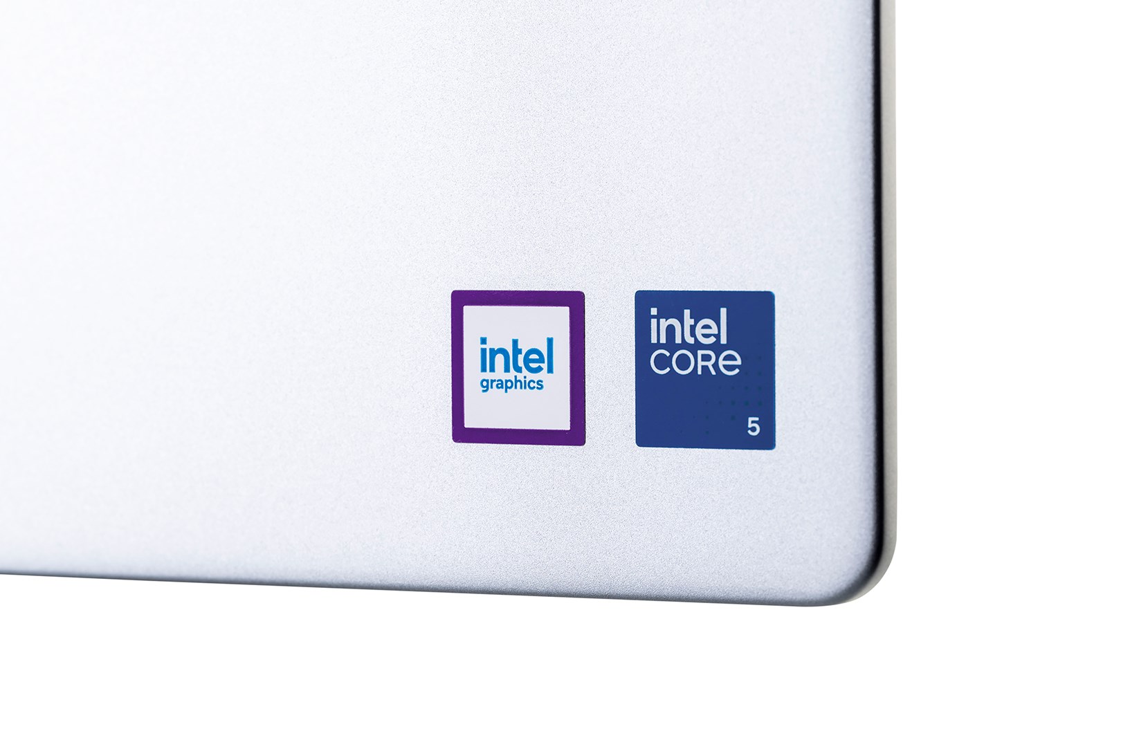5640-8101_32 - Laptops by Dell