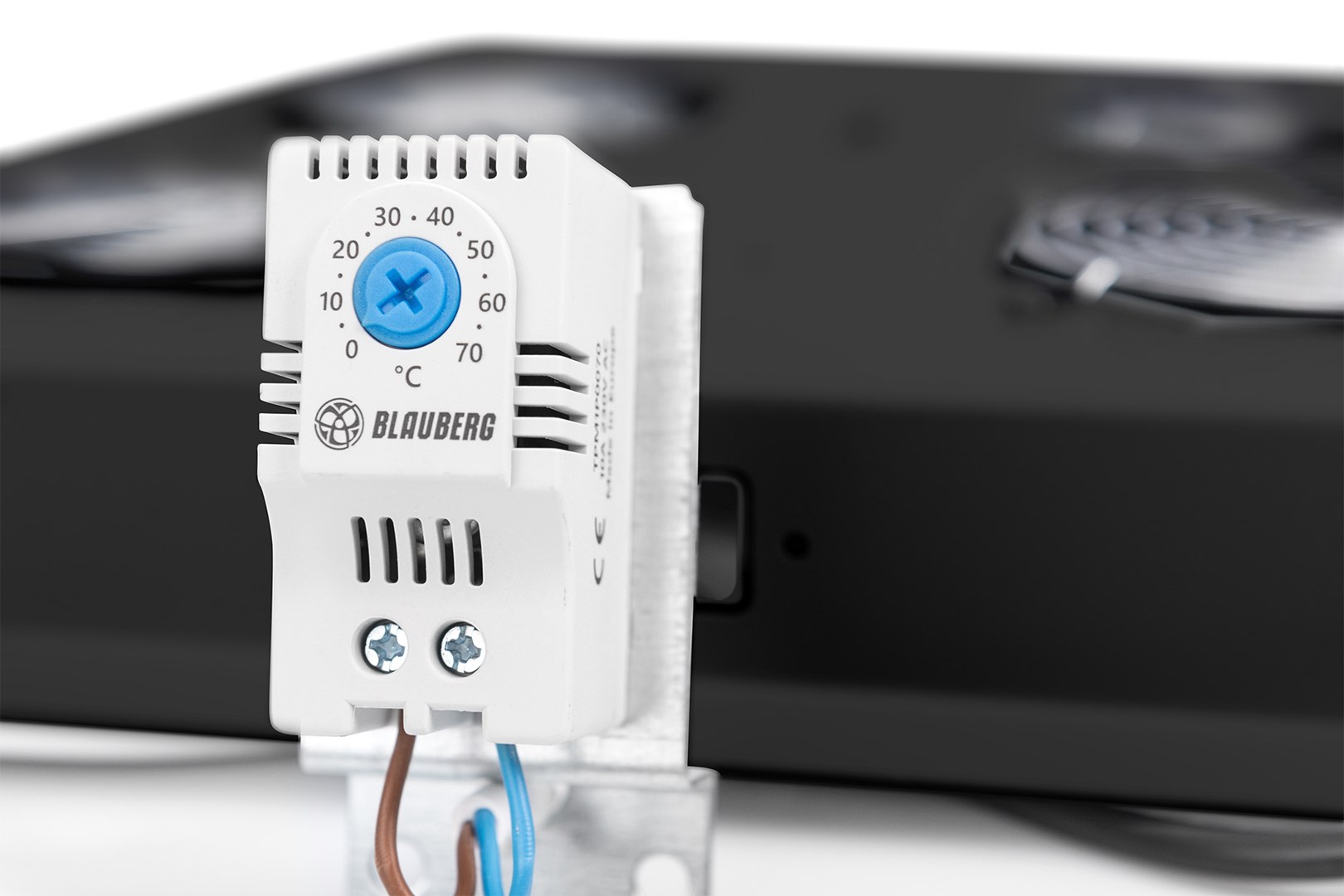 Digitus Roof Cooling Unit for Unique Server Cabinets