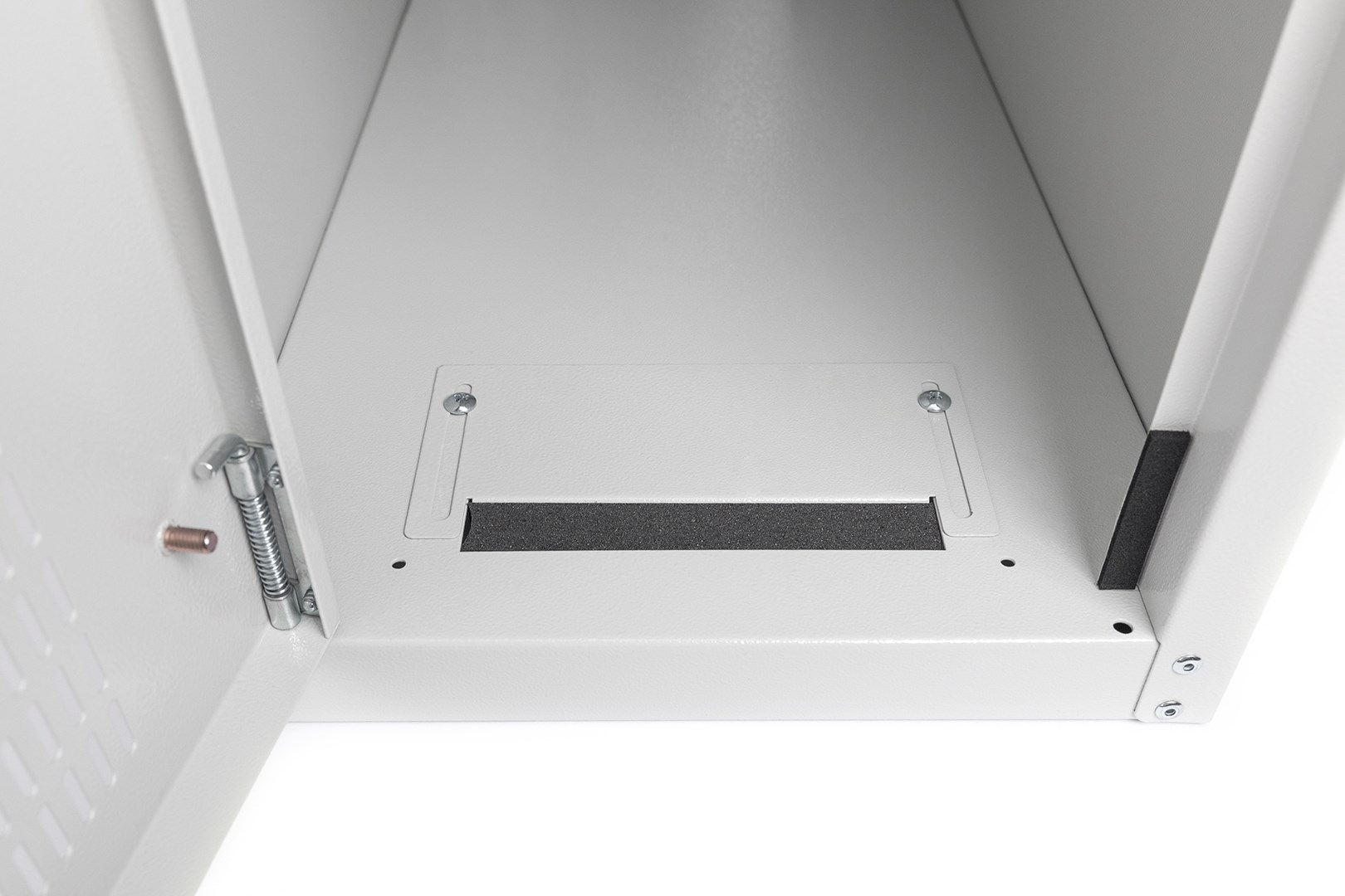 Digitus Computer housing with glass door, rolling, lockable, with ventilation slits