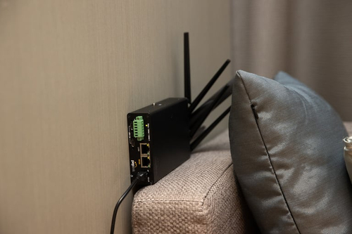 MAX-TST-PRO-DUO-LTEA-Q-T-PRM - Routers by Peplink