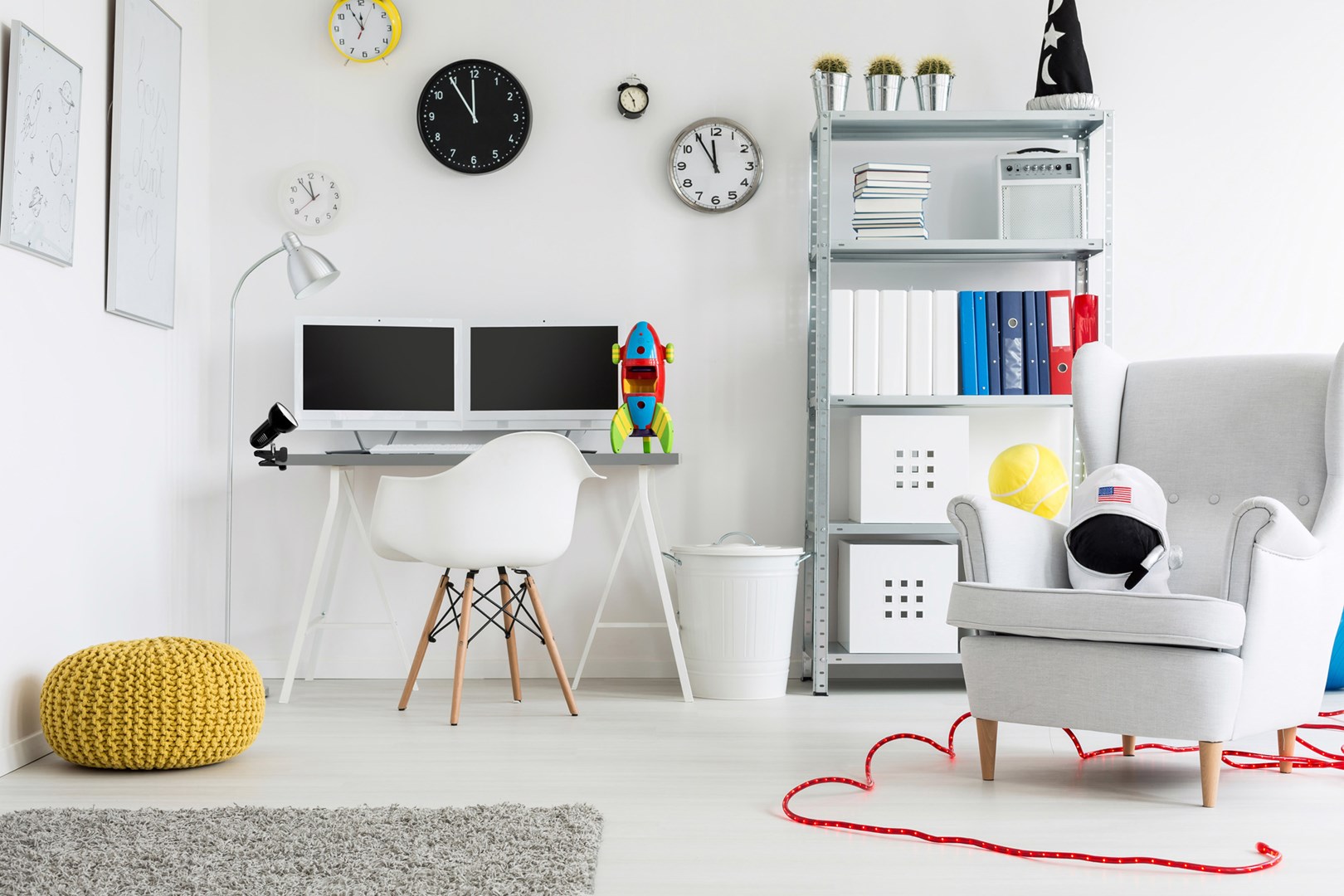 Activejet Clip-on desk lamp  black  metal  E27 thread