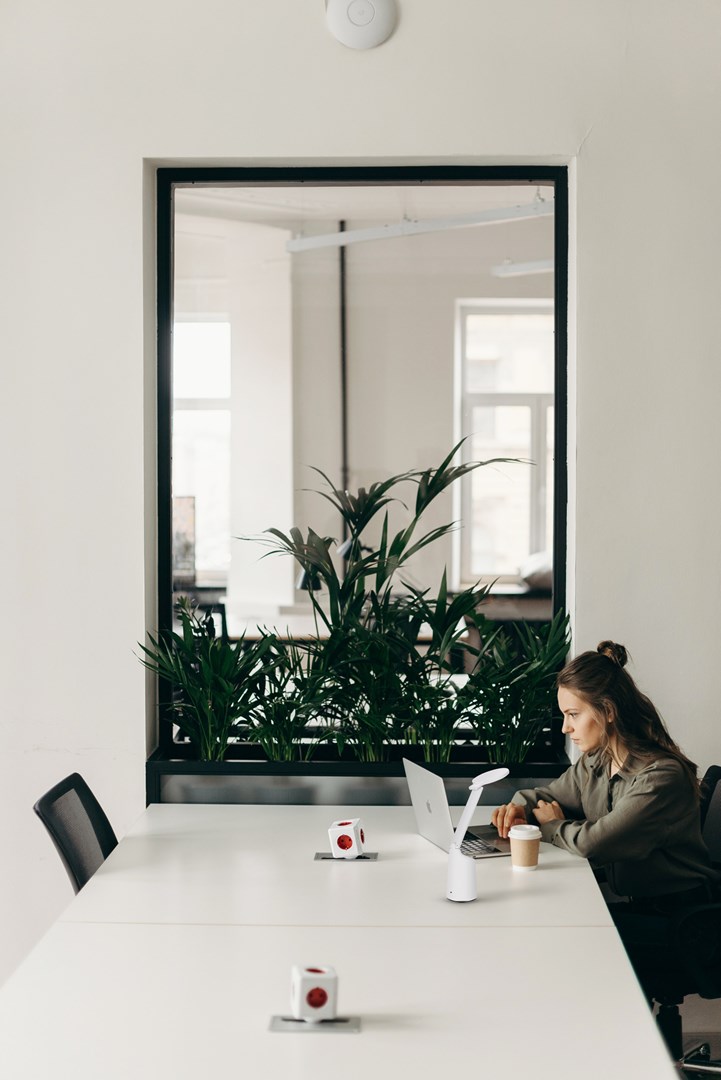 Activejet LED desk lamp AJE-FUTURE White