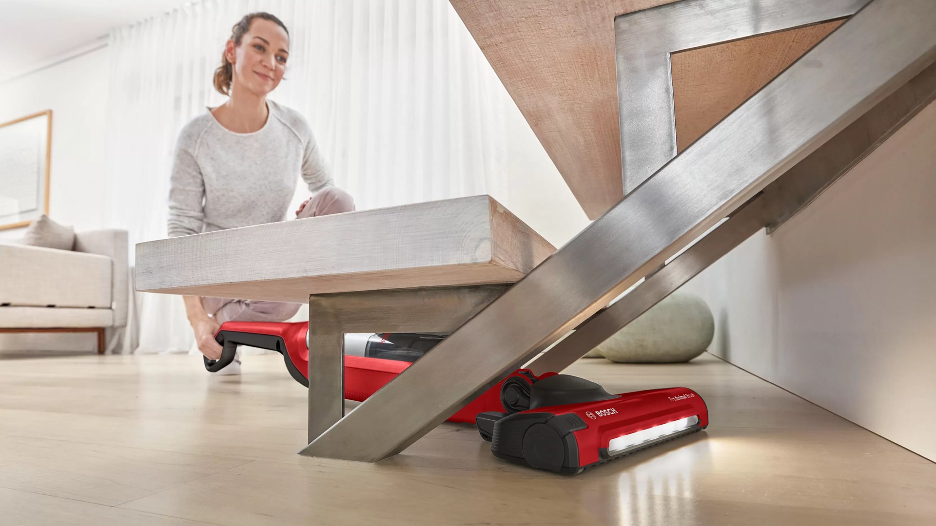 Bosch Serie 4 BBH3ZOO28 stick vacuum/electric broom Battery Dry Bagless 0.4 L Red 2.15 Ah