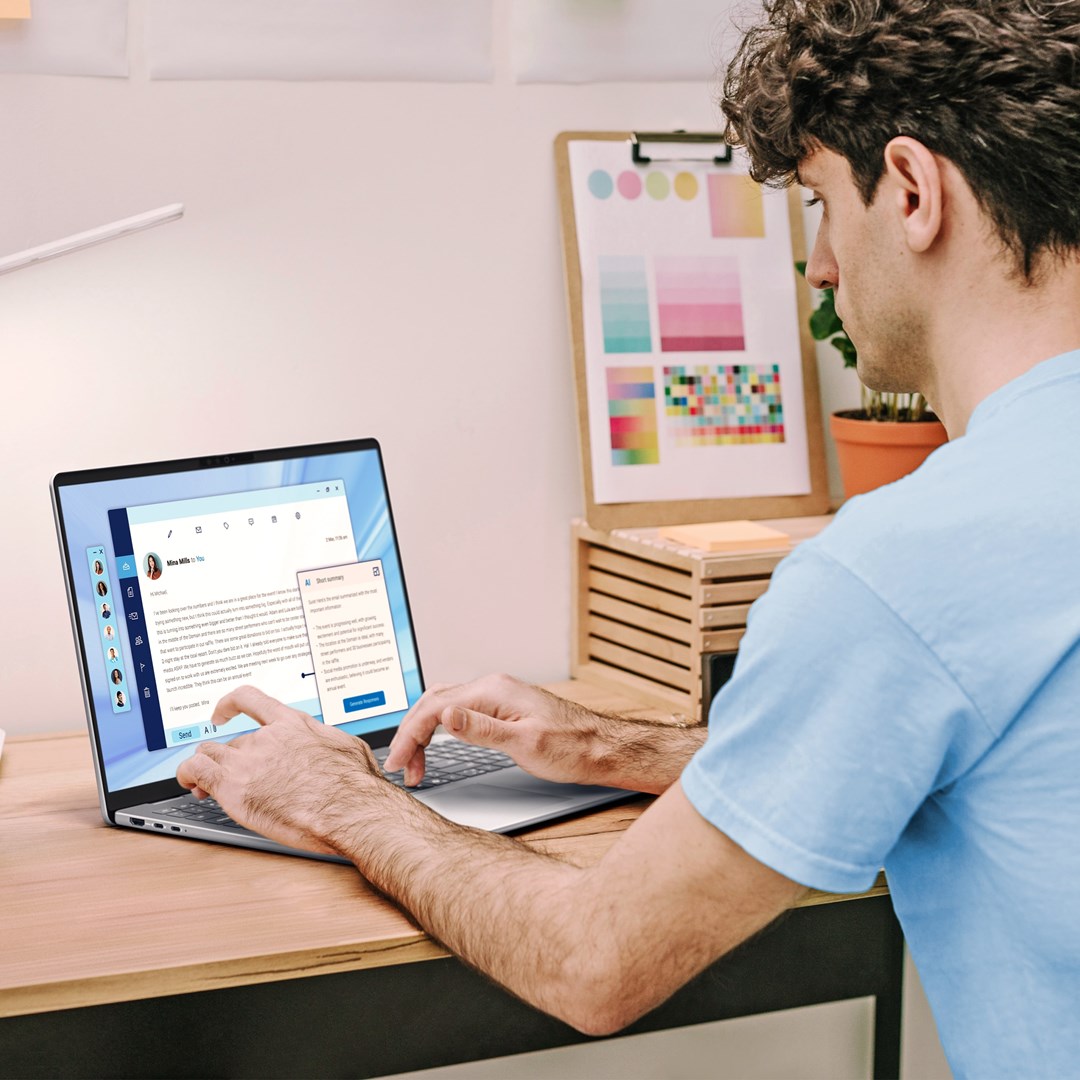 DELL 16 Plus Intel Core Ultra 7 256V Laptop 40.6 cm (16") Touchscreen 2.5K 16 GB LPDDR5x-SDRAM 512 GB SSD Wi-Fi 7 (802.11be) Windows 11 Home Blue