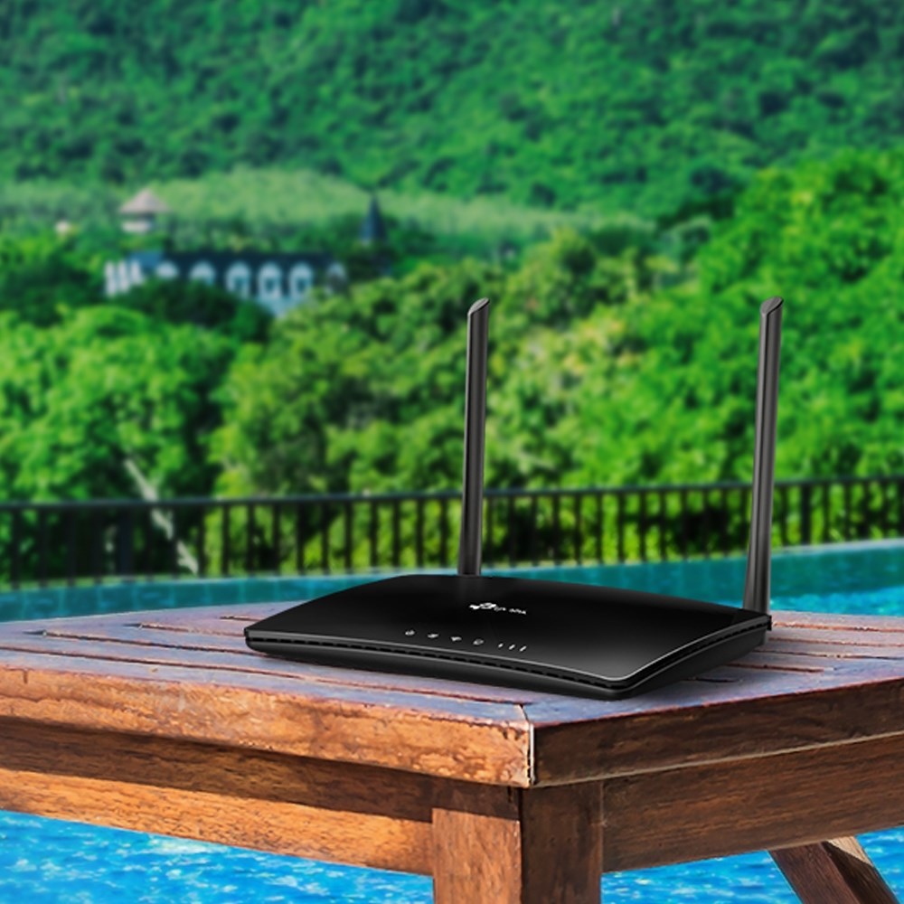 TP-Link Archer MR202 wireless router Fast Ethernet Dual-band (2.4 GHz / 5 GHz) 4G Black