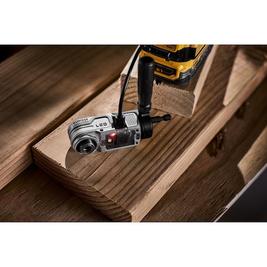 DEWALT HEX angle attachment with LED Audio & Video
