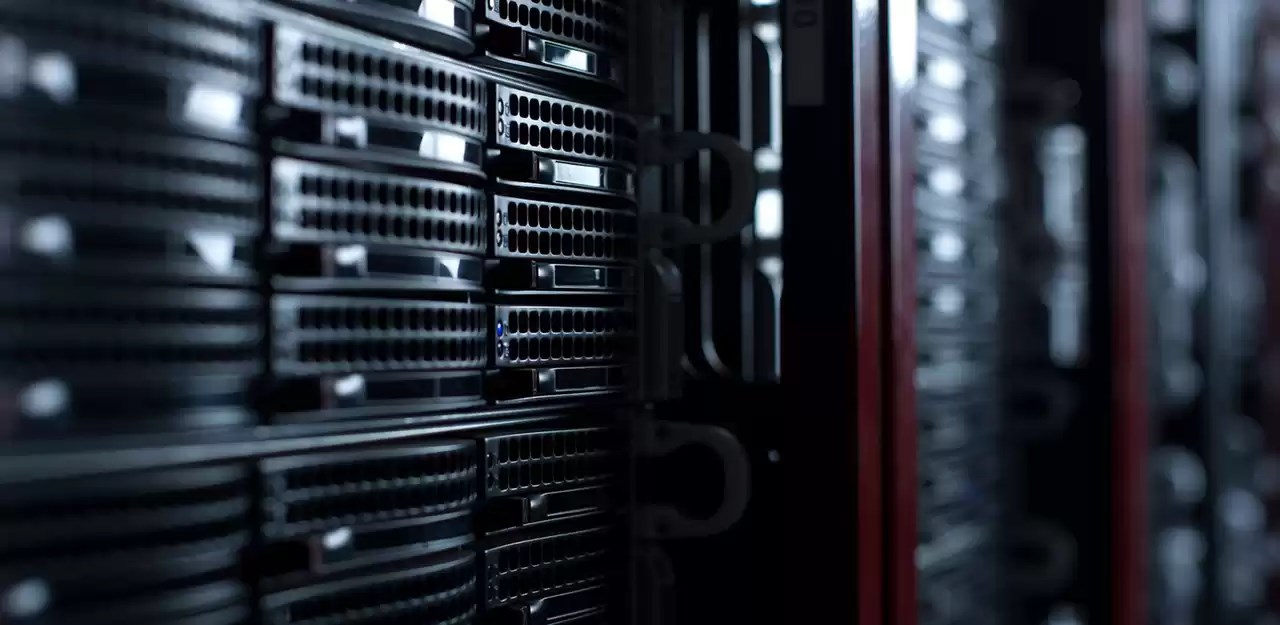 WD142KFGX - Hard Disks & SSDs by Western Digital