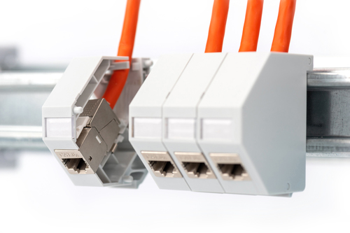 Digitus Keystone housing for top-hat rail mounting, IP20