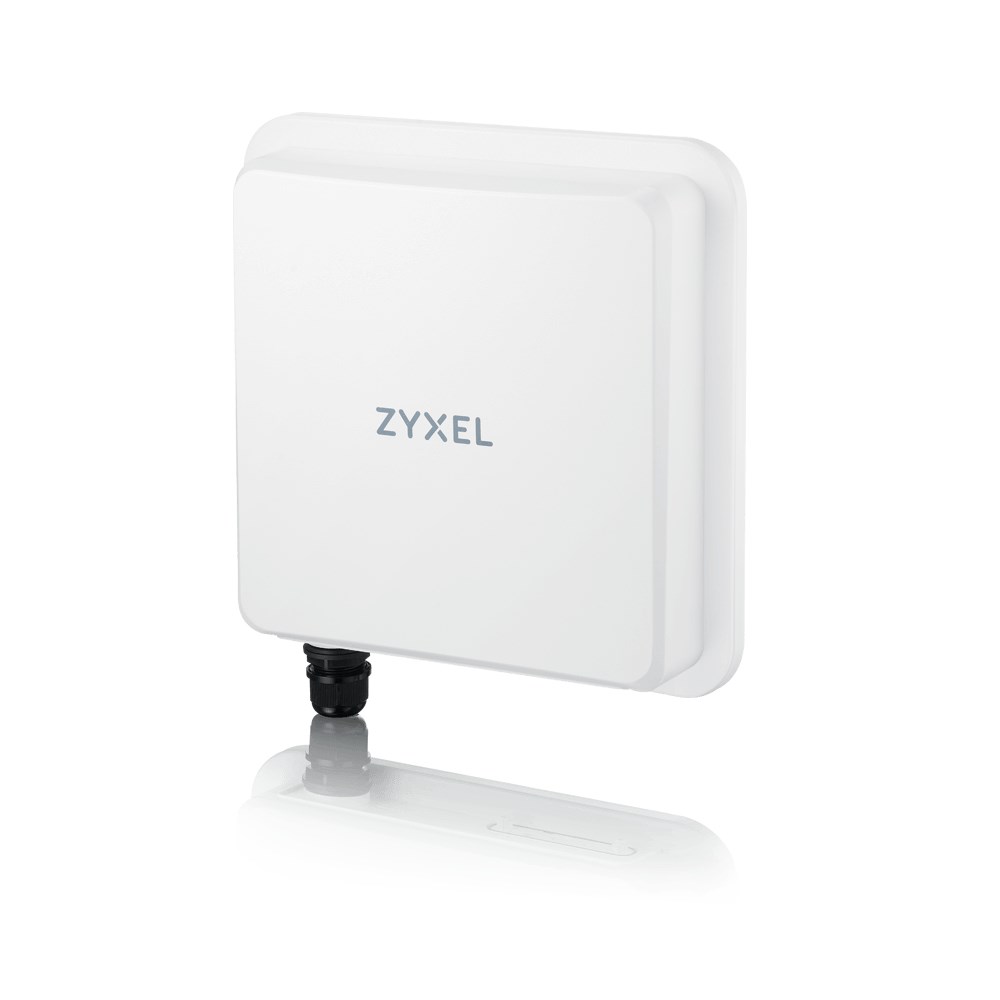Zyxel Nebula FWA710 ...