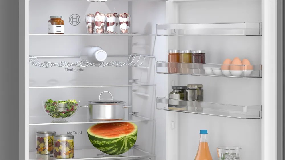Bosch Serie 4 KGN49OCAF fridge-freezer Freestanding 311 L A Anthracite
