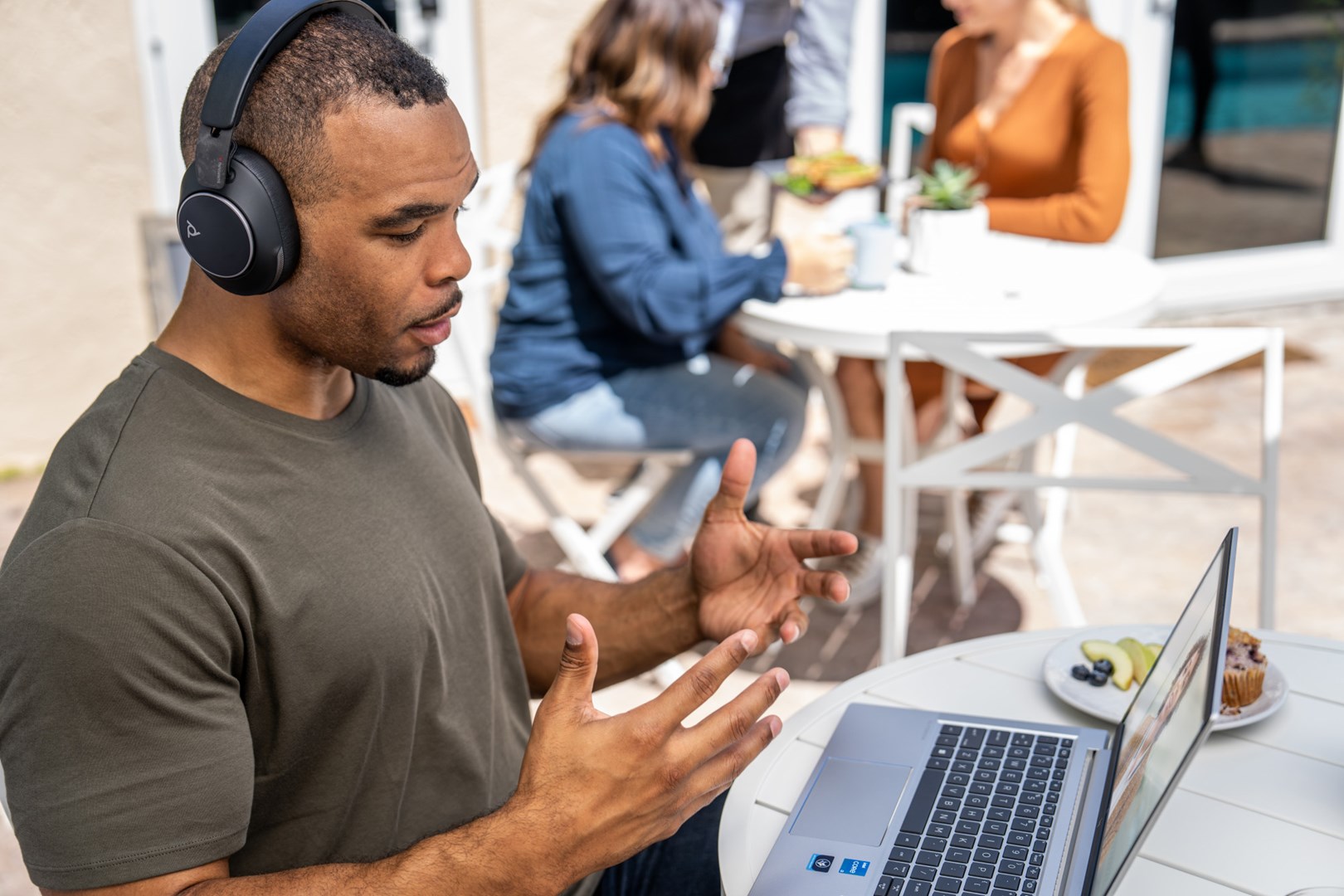 Poly Voyager Surround 80 UC Microsoft Teams Certified USB-C Headset +USB-C/A Adapter