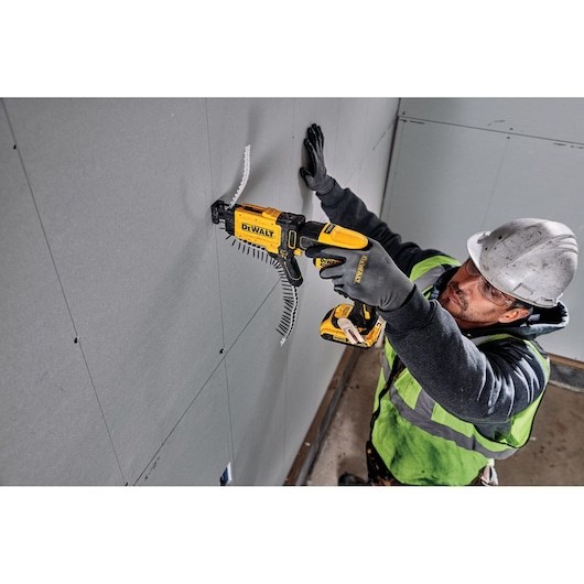 DeWALT DCF6202-XJ power screwdriver/impact driver Black  Yellow