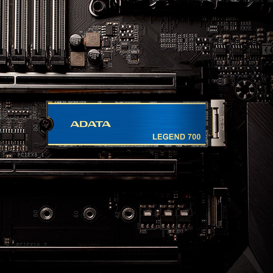 ADATA LEGEND 700 512 GB M.2 PCI Express 3.0 NVMe 3D NAND