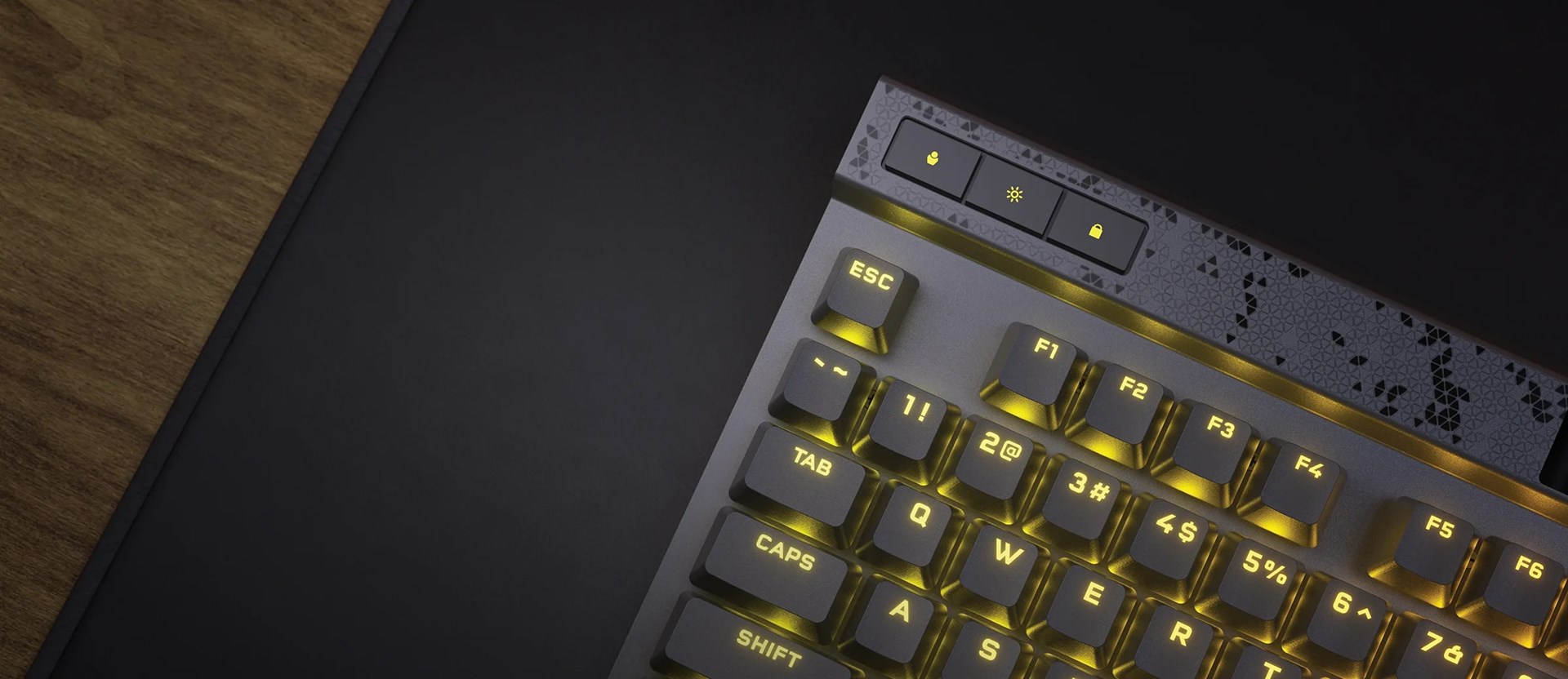Corsair K70 MAX keyboard Gaming USB German Black