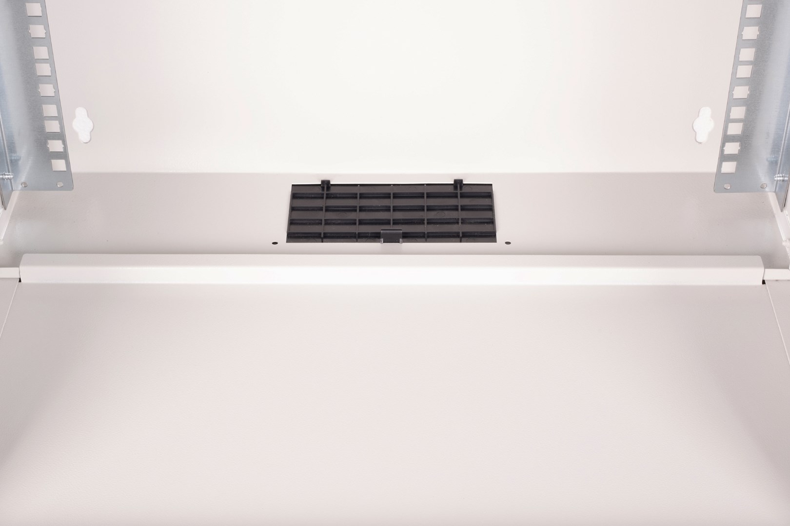 Digitus Wall-mounted enclosure SOHO Pro - 483 mm (19") - 540x400 mm (WxD)