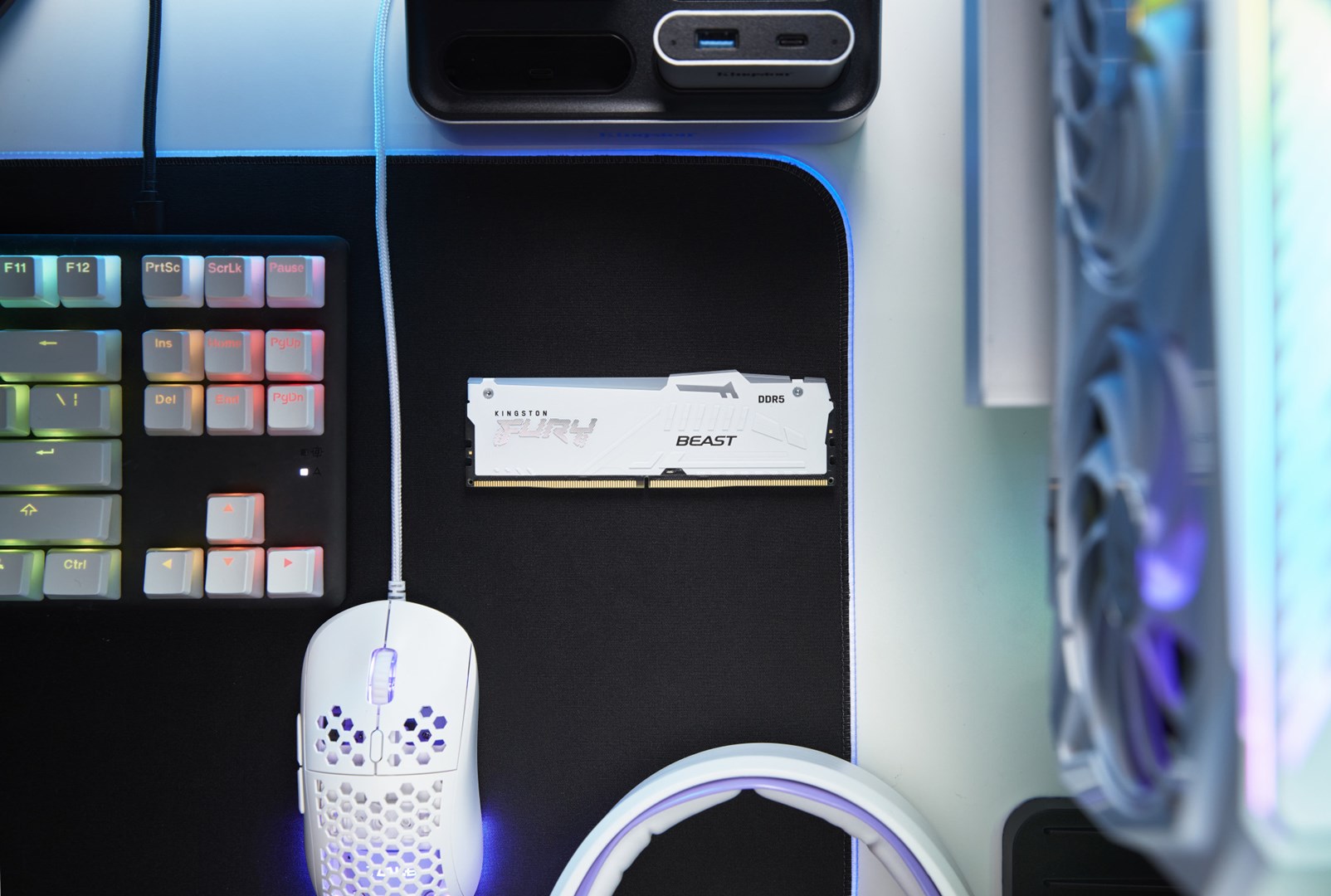 Kingston Technology FURY Beast 32GB 6000MT/s DDR5 CL36 DIMM White RGB EXPO