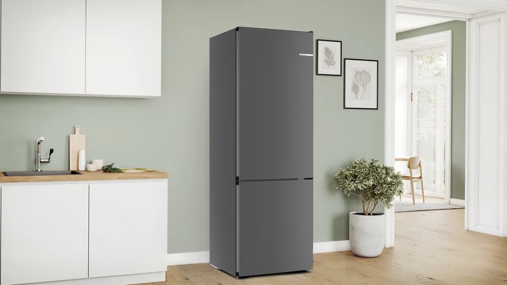 Bosch Serie 4 KGN49OCAF fridge-freezer Freestanding 311 L A Anthracite