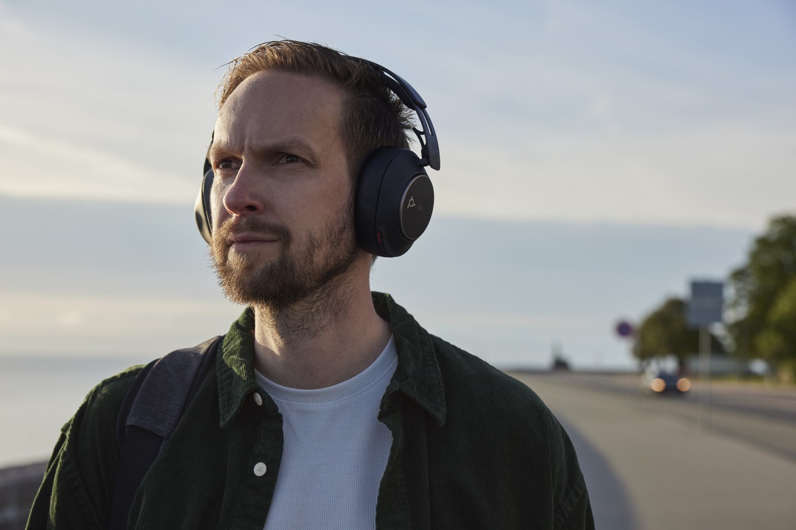 Poly Voyager Surround 80 UC USB-C Headset +USB-C/A Adapter