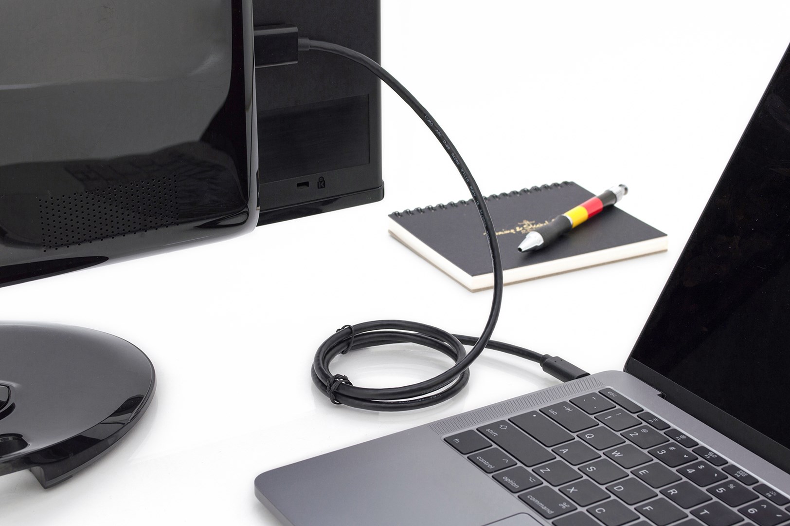 Digitus USB Type-C Gen2 adapter / converter cable, Type-C to HDMI A