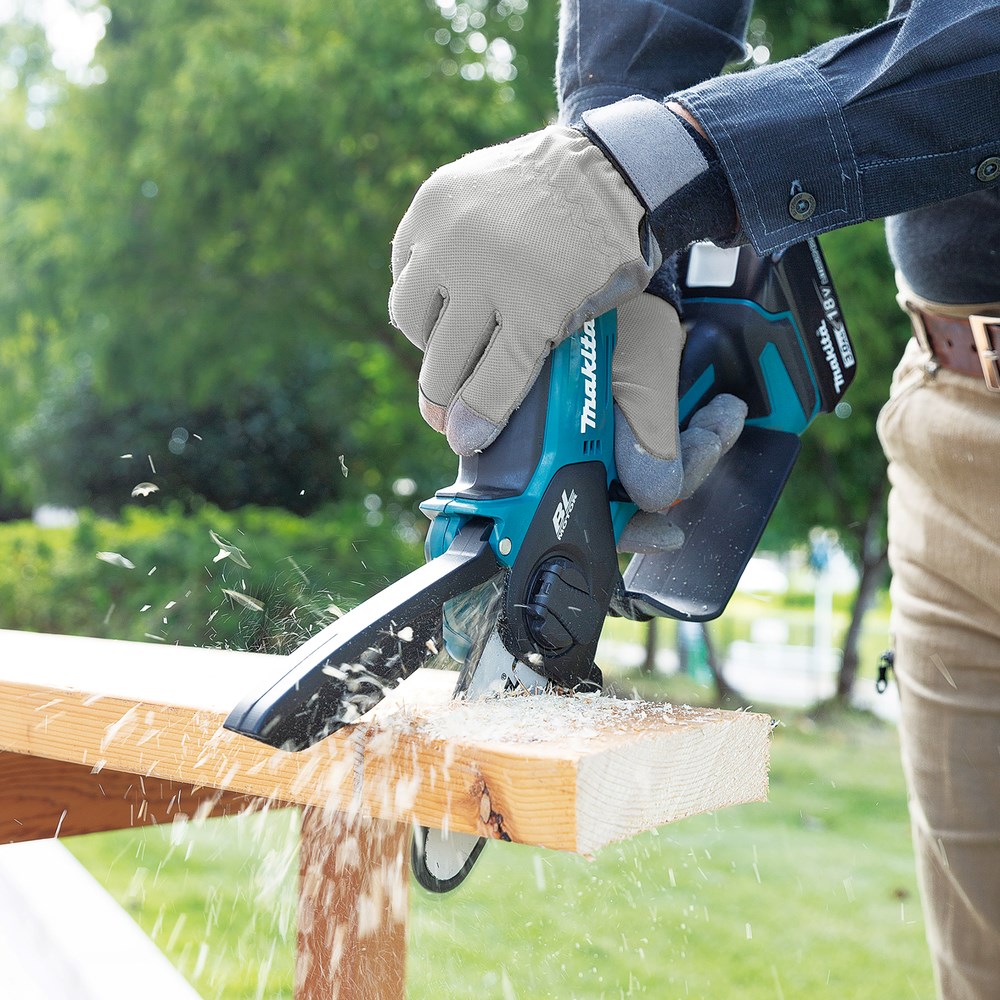 Chainsaw for branches MAKITA DUC101Z01 Blue  Black
