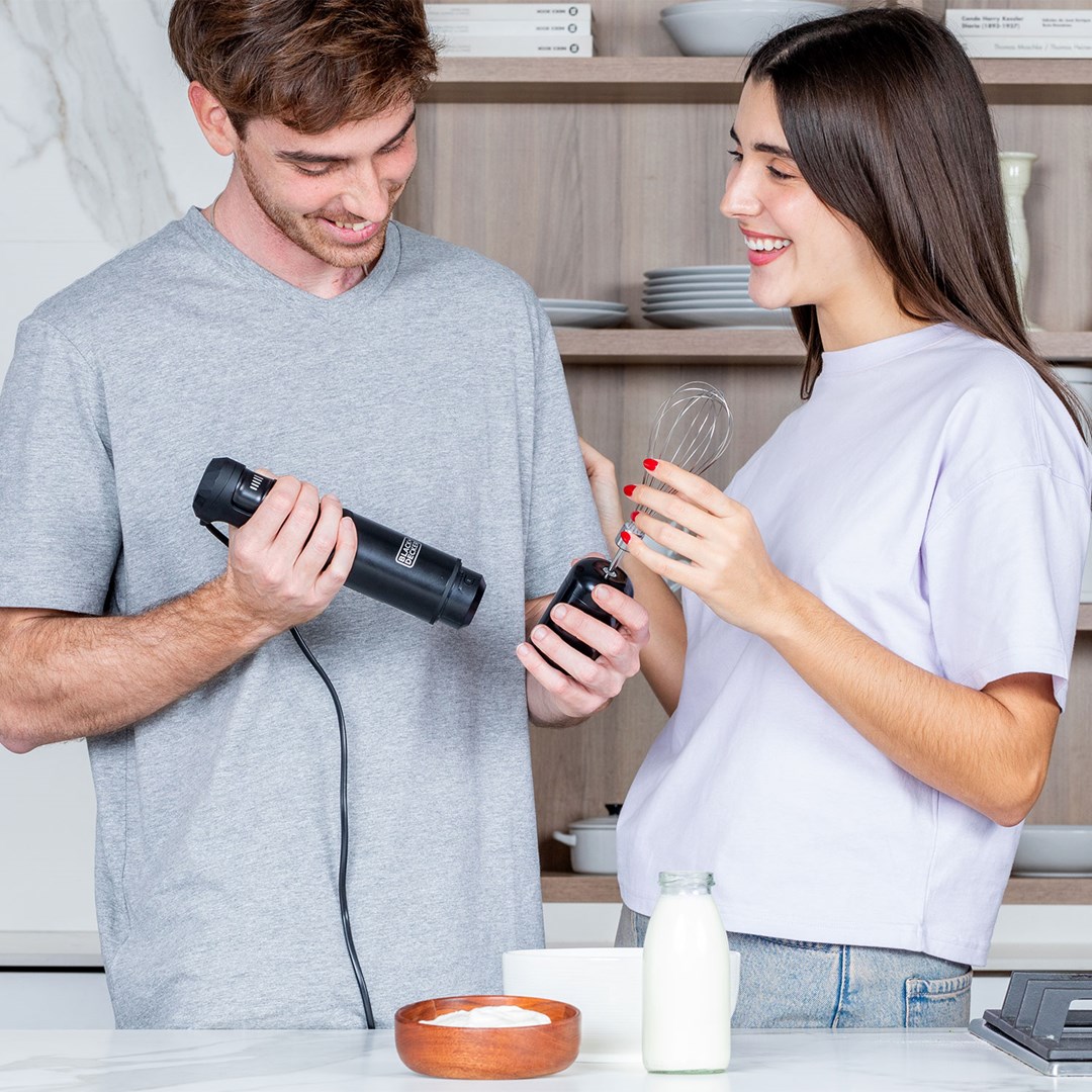 Hand blender Black+Decker BXHBA1501E