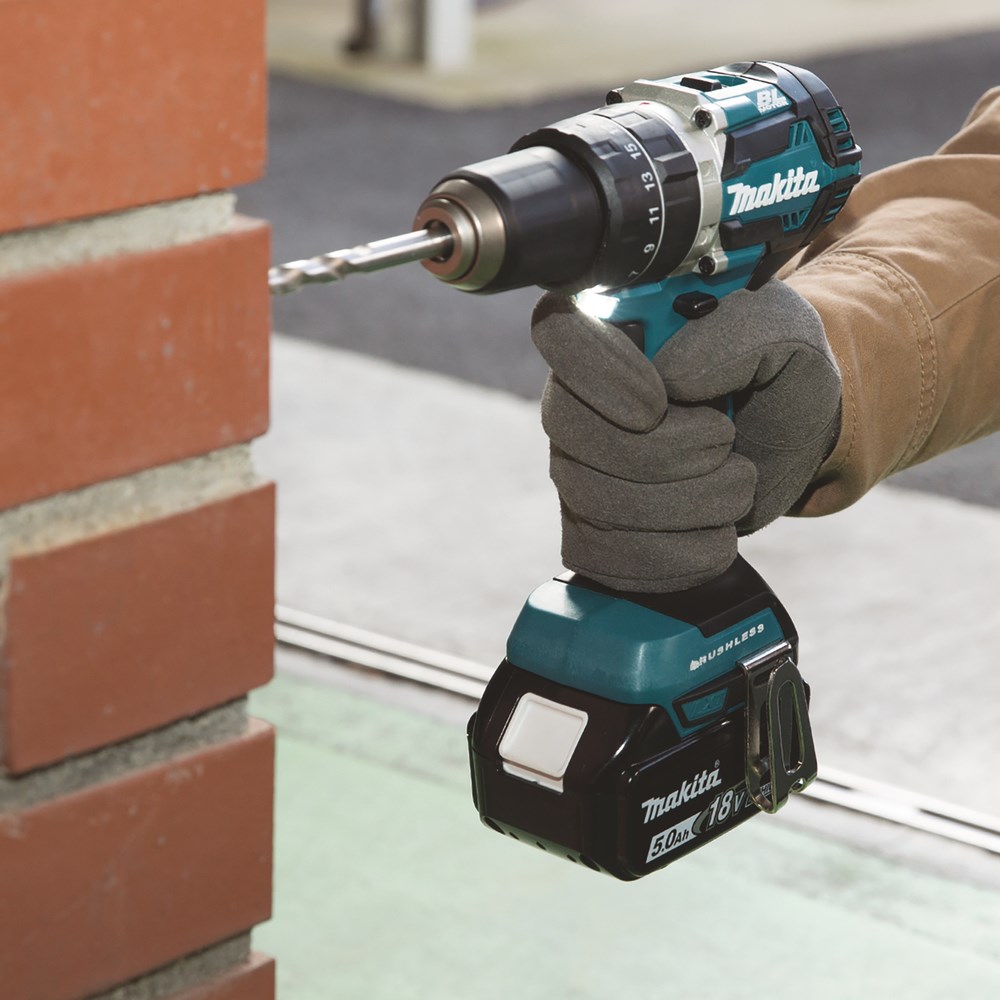 Makita DHP484 2000 RPM Black  Blue