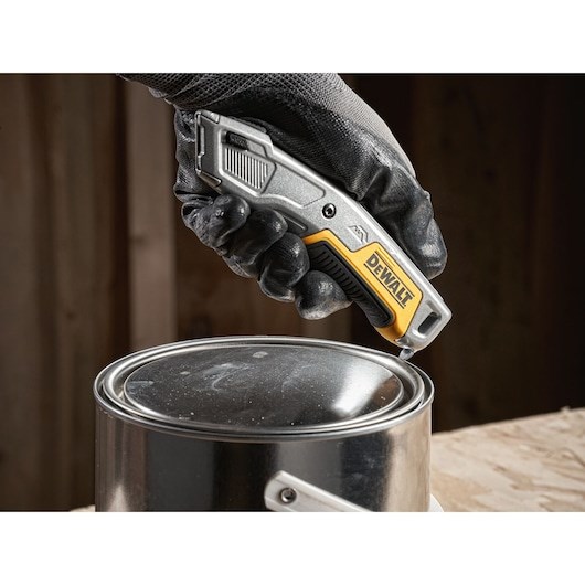 DeWALT DWHT10054-0 utility knife Black  Stainless steel  Yellow Razor blade knife
