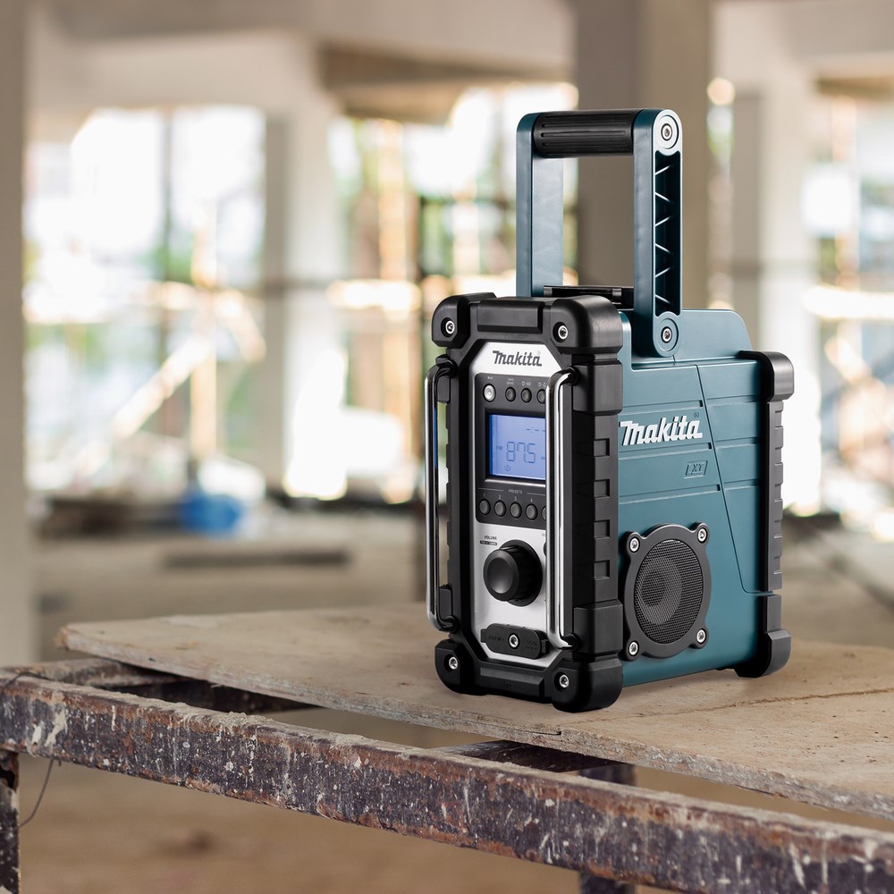 FM/AM radio DMR116 MAKITA